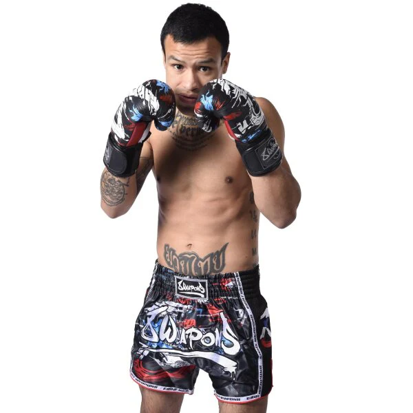 8 Weapons Muay Thai Shorts Cut Like a Blade 2.0 Black - Image 3