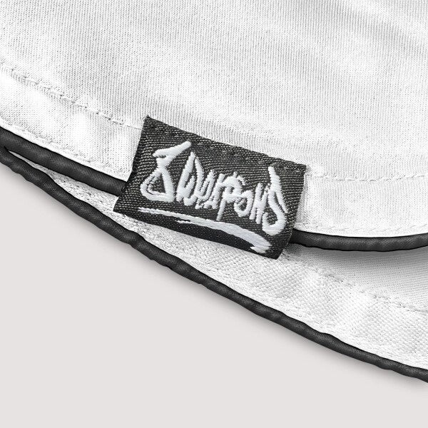 8 Weapons Muay Thai Shorts Mongkol White-Black - Image 4