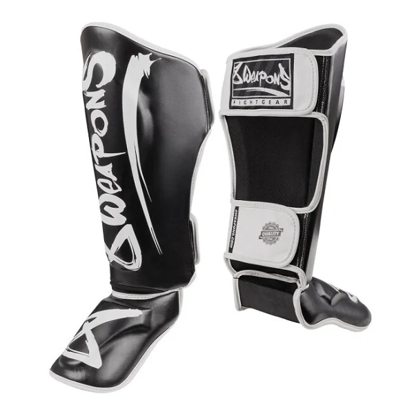 8 Weapons Shin Guards Unlimited 2.0 Black-White