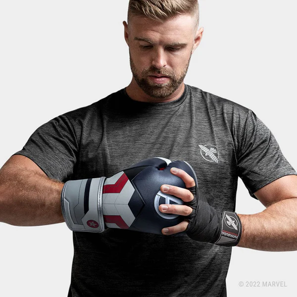 Hayabusa Marvel Captain America (Sam Wilson) Boxing Gloves - Image 5