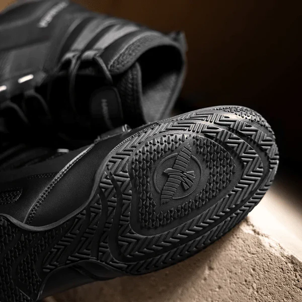 Hayabusa Strike Boxing Shoes Black - Image 3